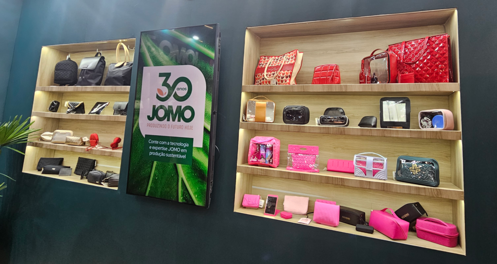 JOMO at FCE Cosmetique