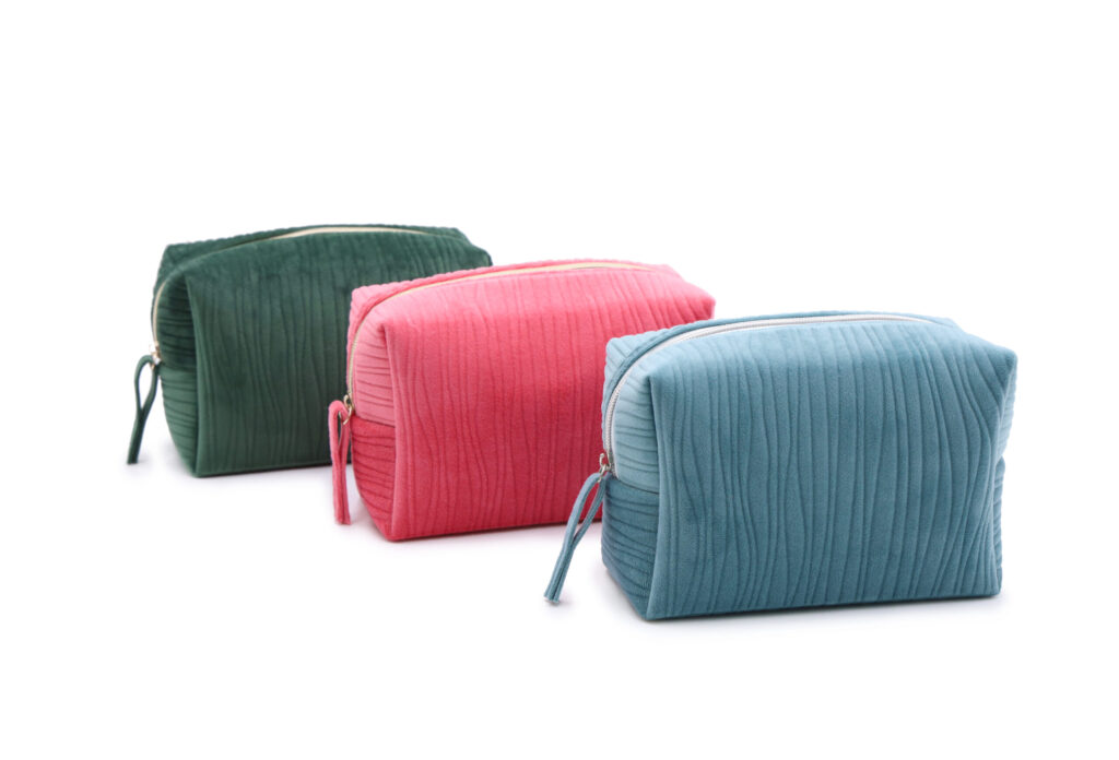 Textured Positano Toiletry Bag