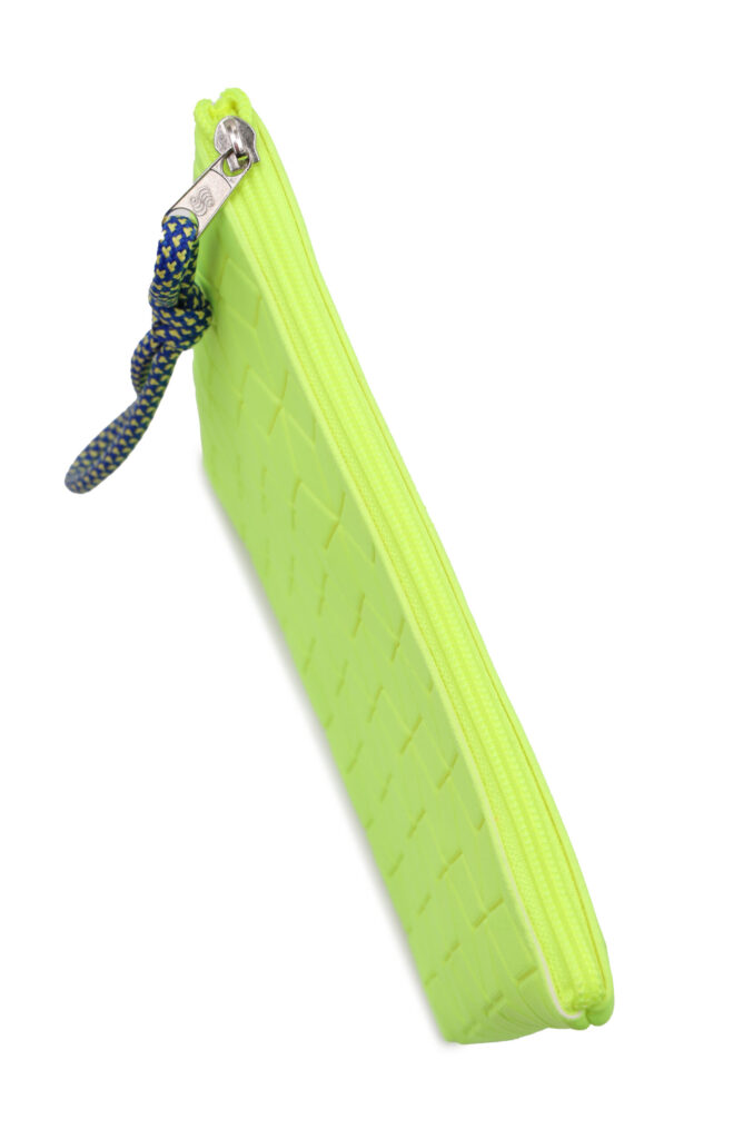 Necessaire com textura Cuboide Moldada