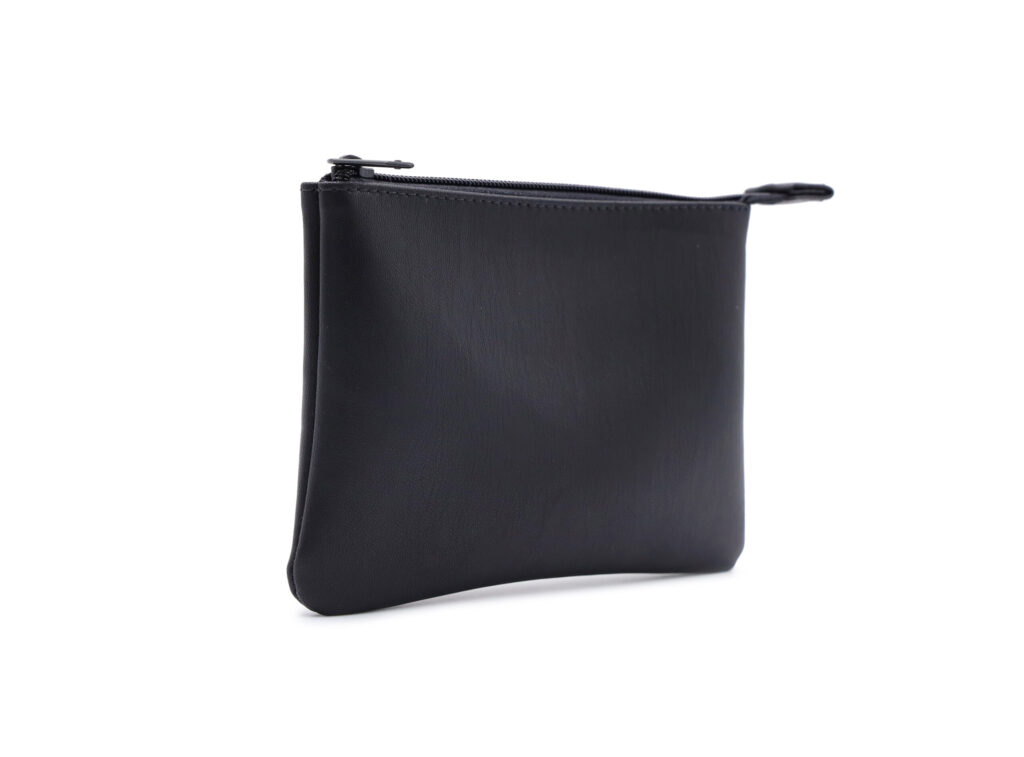 Flat Essential